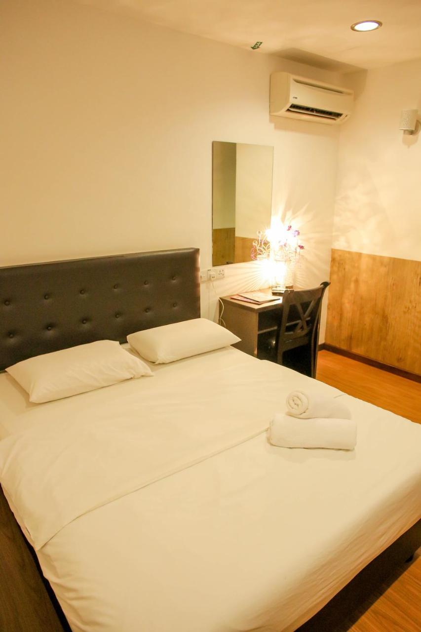 N K Hotel 무아르 외부 사진